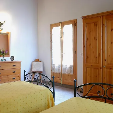 Il Pino - Ginepro Apartment Gambassi Terme