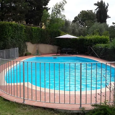 Il Pino - Ginepro Apartment Gambassi Terme